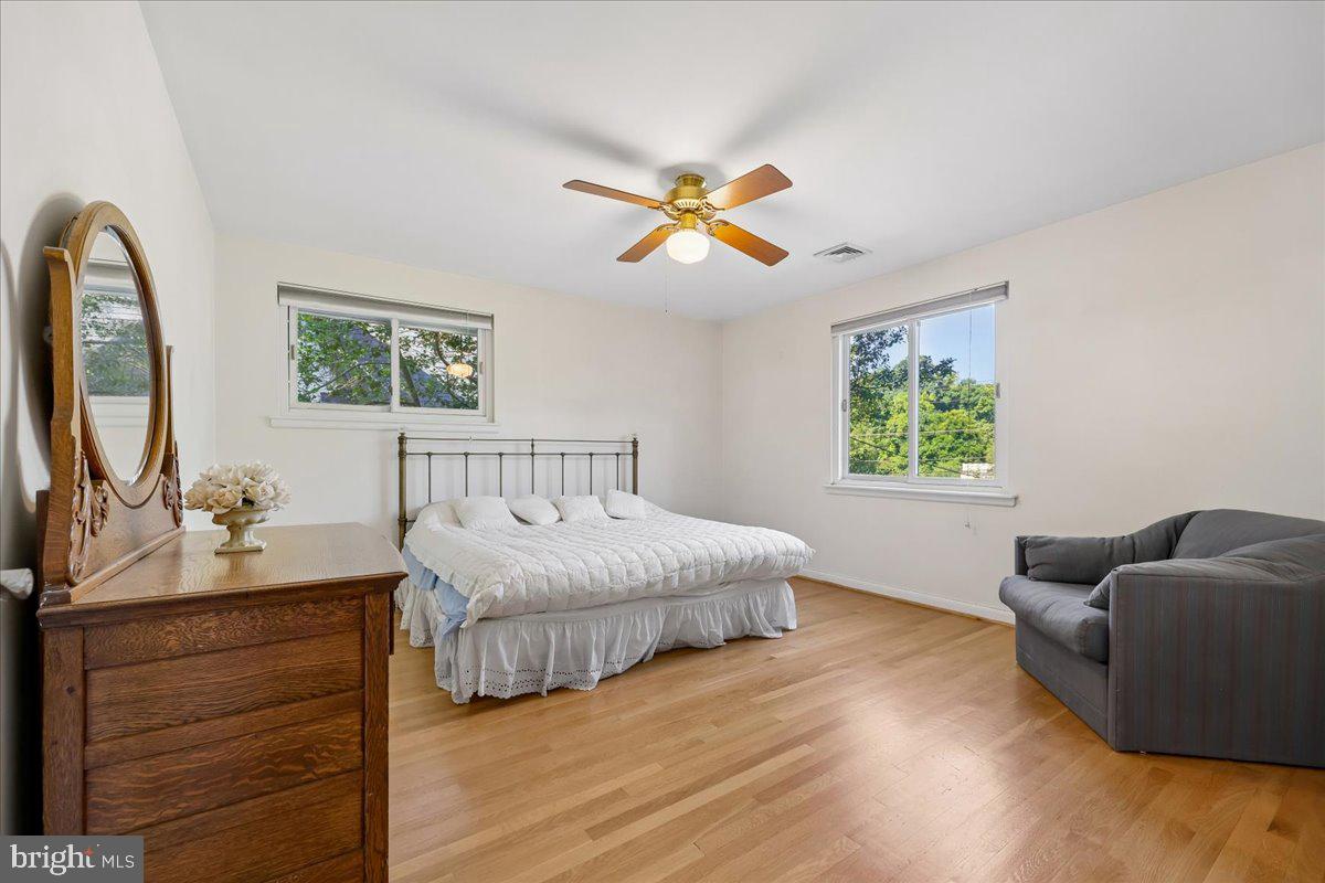 6501 Pyle Road Bethesda, MD 20817 - Photo 41 of 107 Bedroom #2