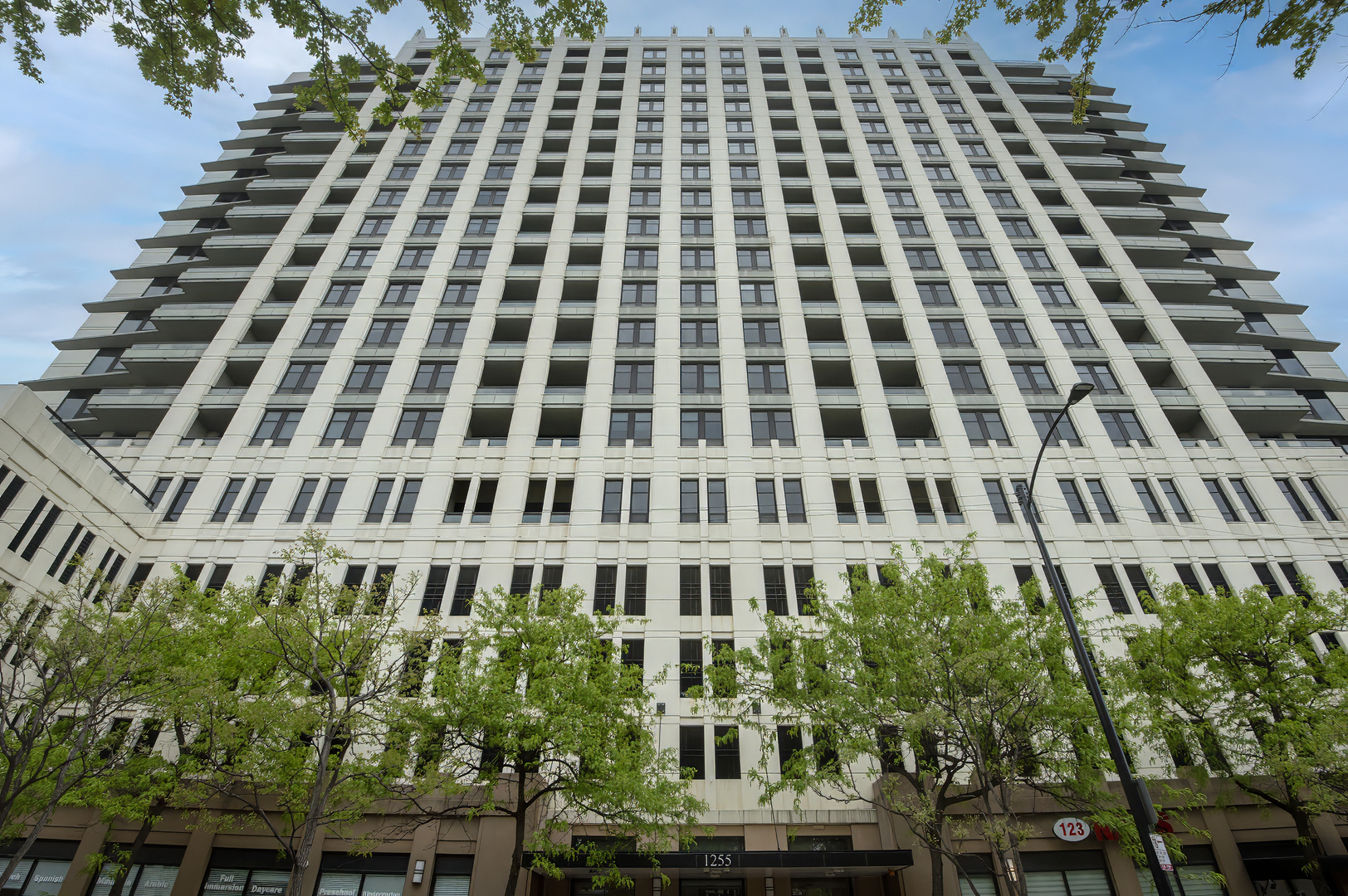 1255 South State Street, Unit 1213 Chicago, IL 60605 - Photo 1 of 25