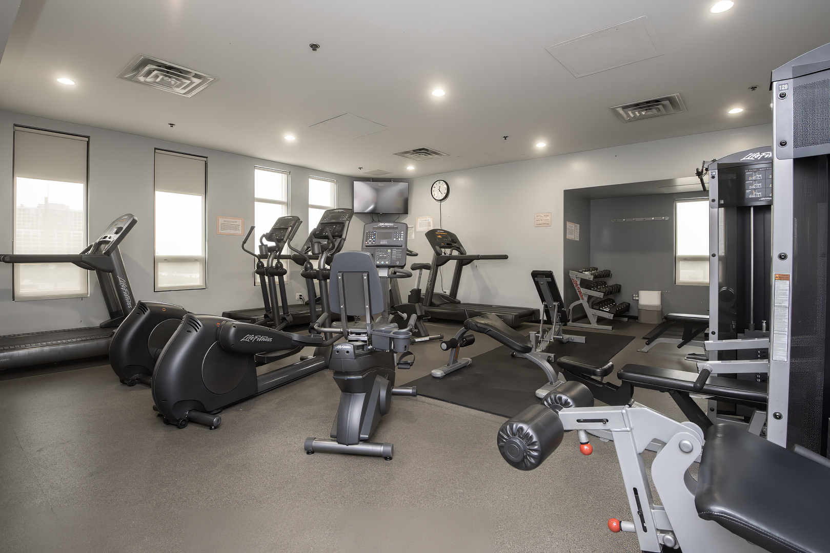 1255 South State Street, Unit 1213 Chicago, IL 60605 - Photo 23 of 25