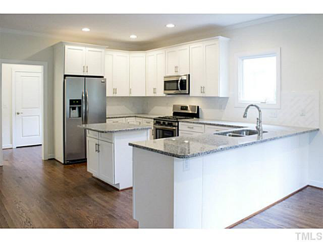 1306 Crabapple Lane Raleigh, NC 27607 - Photo 17 of 25 Kitchen