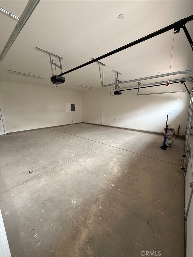 7398 North Maple, Unit 2 Fontana, CA 92336 - Photo 15 of 15 garage