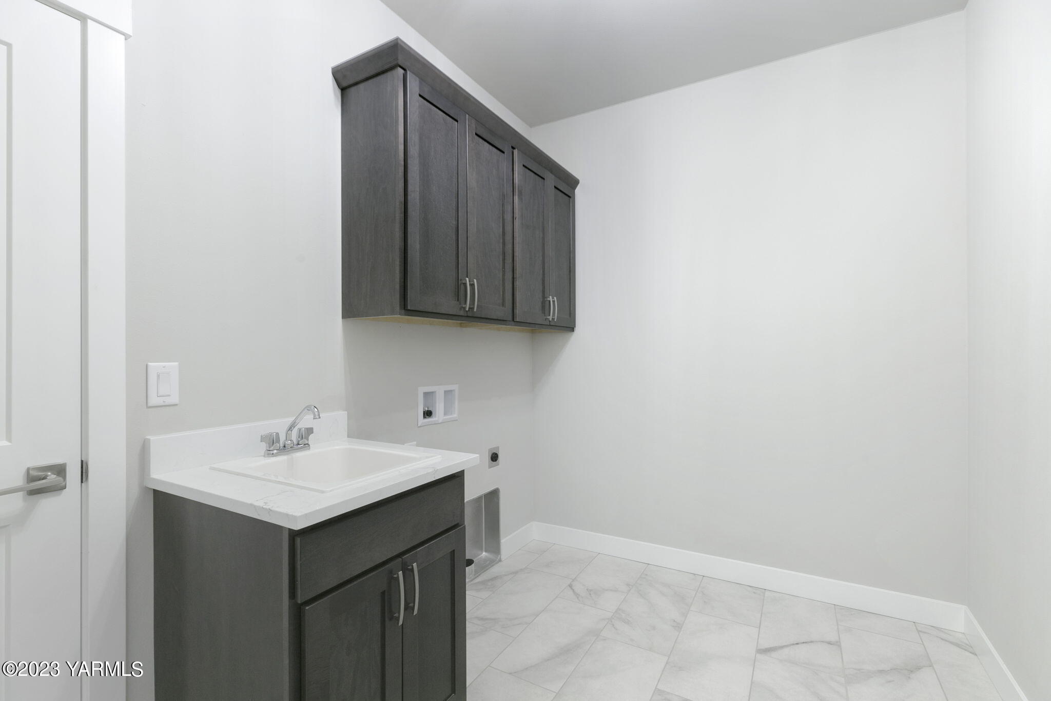 7302 Vista Ridge Avenue Yakima, WA 98903 - Photo 21 of 23 Laundry