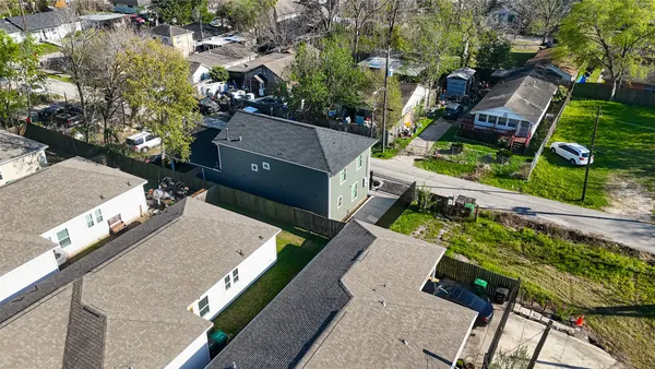 $318,000 | 3107 Martha Street, Houston, TX 77026