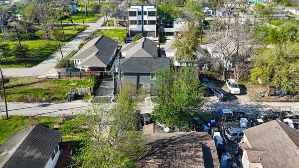 $318,000 | 3107 Martha Street, Houston, TX 77026