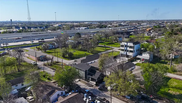 $318,000 | 3107 Martha Street, Houston, TX 77026