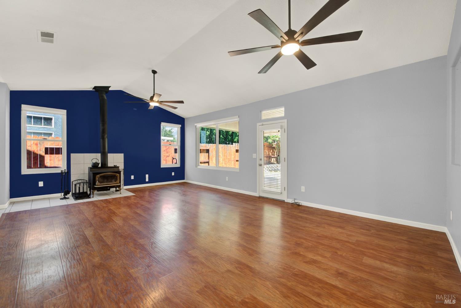 512 Vierra Street Rio Vista, CA 94571 - Photo 17 of 76