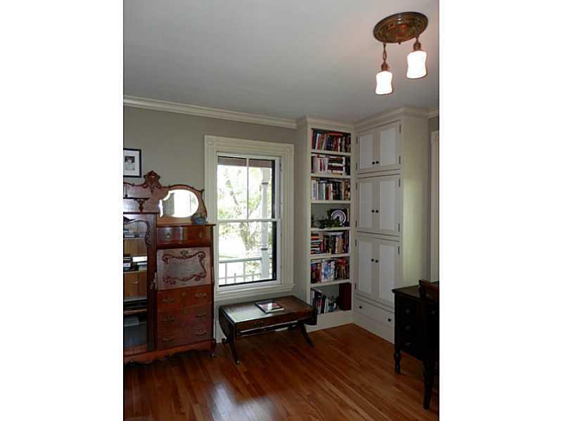 99 Main Street Tenants Harbor, ME 04860 - Photo 18 of 35 Executive Office/Suite.