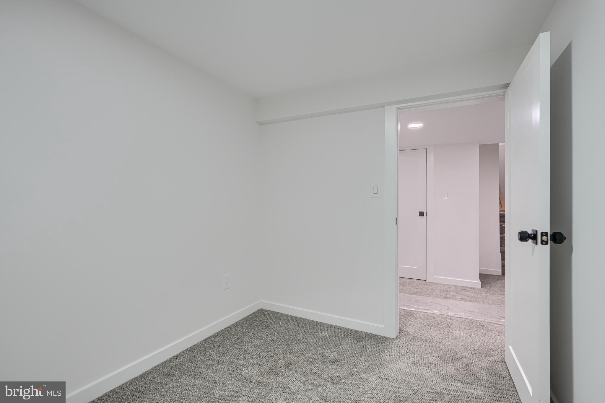 3410 Pinkney Road Baltimore, MD 21215 - Photo 38 of 55