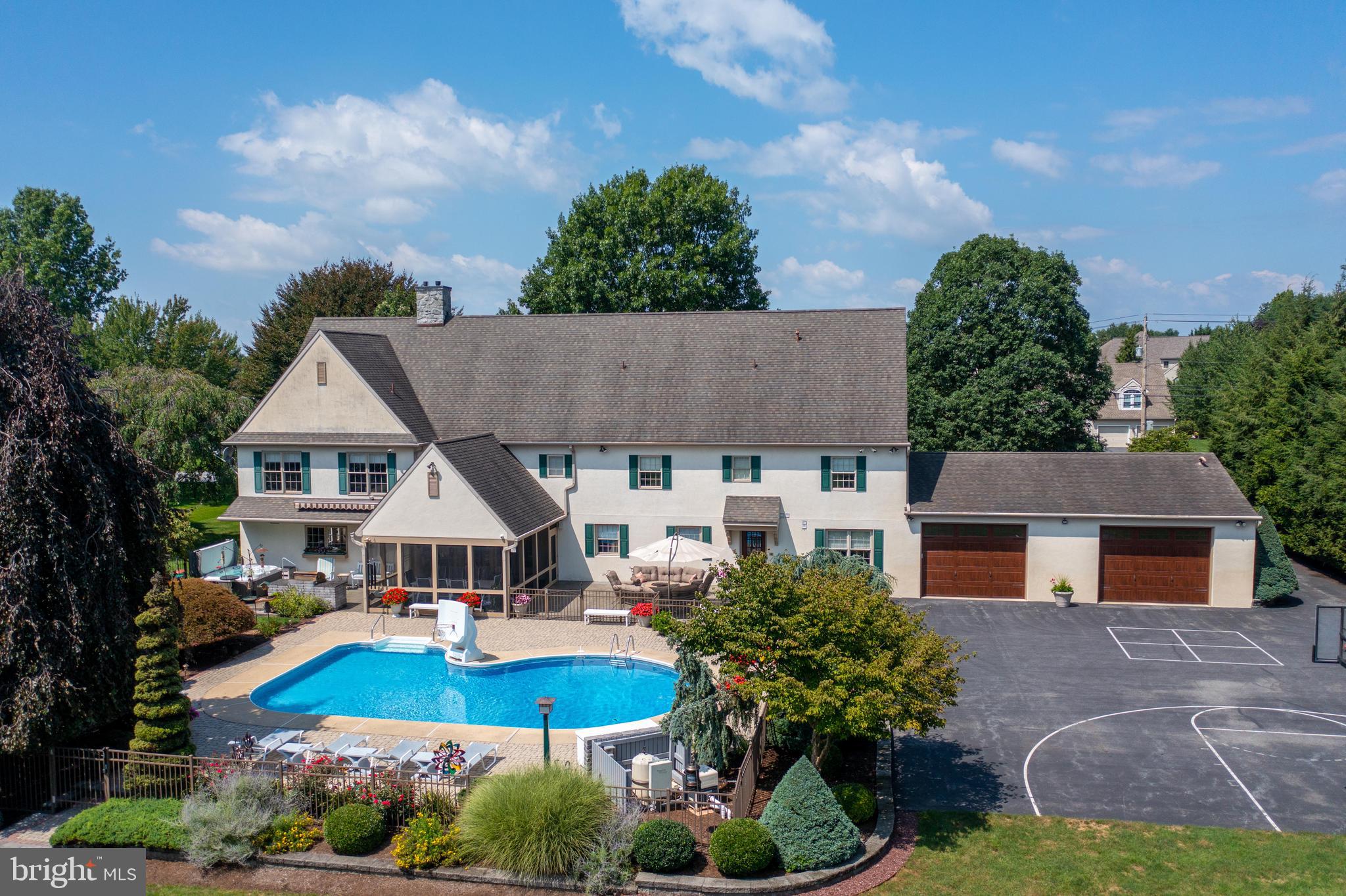 351 Koser Road Lititz, PA 17543 - Photo 11 of 80