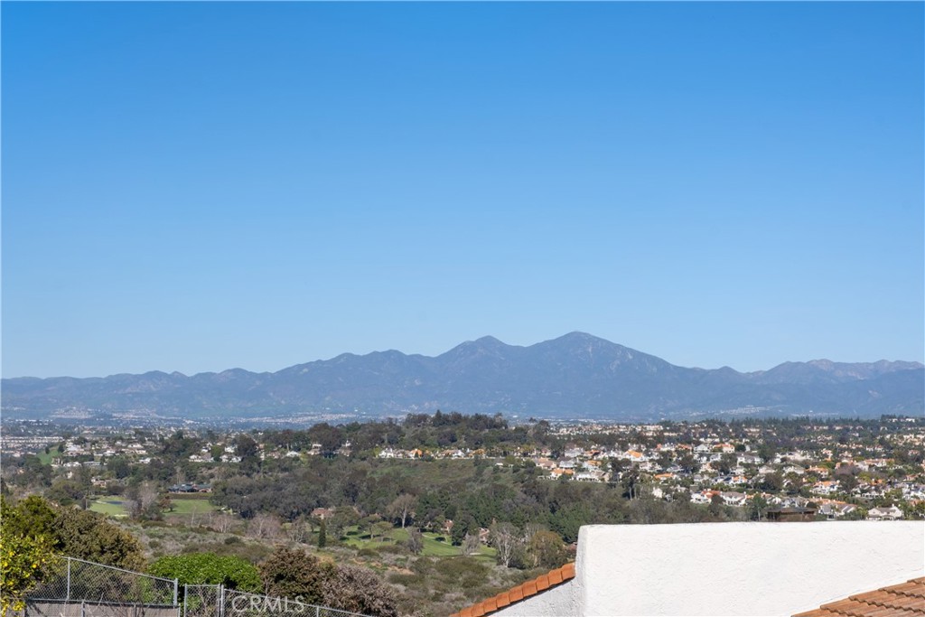 32182 Sea Island Drive Dana Point, CA 92629 - Photo 44 of 48 a view of city and mountain