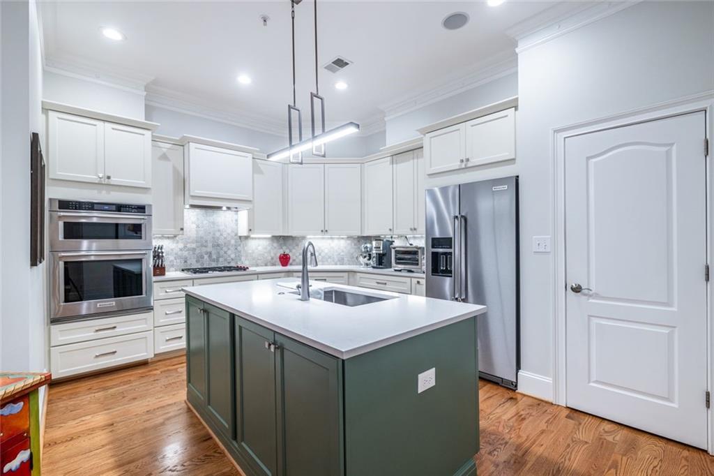 417 Clairemont Avenue, Unit 119 Decatur, GA 30030 - Photo 9 of 43