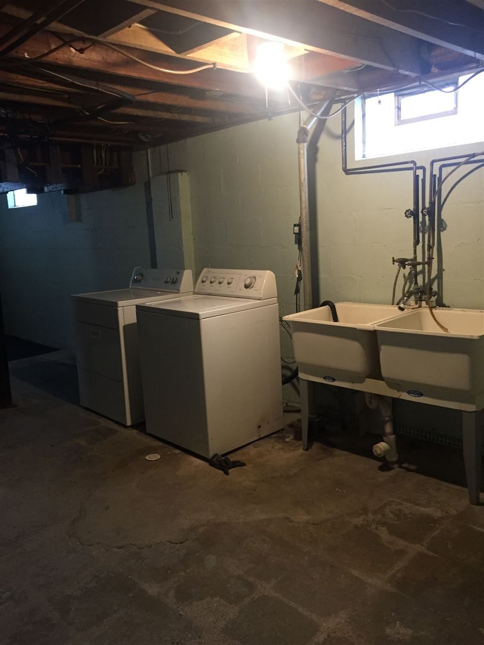 8260 Stephens Road Warren, MI 48089 - Photo 24 of 27 50000766-23.JPG
