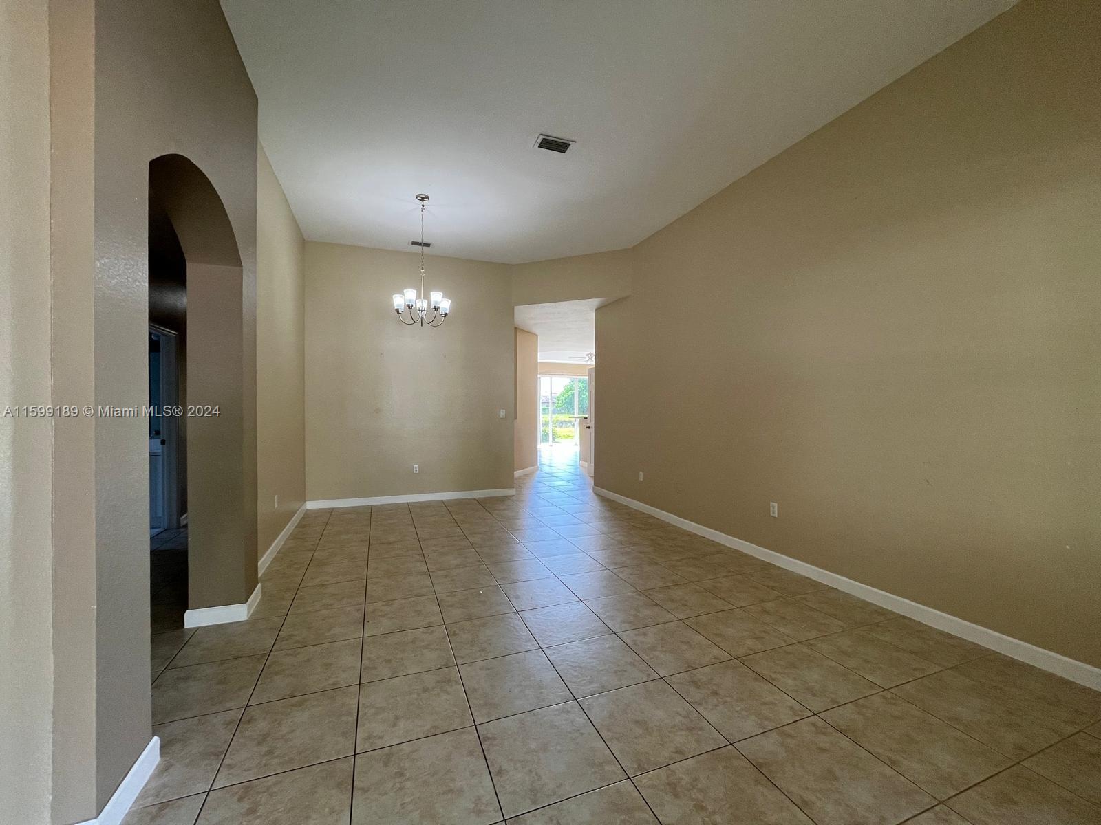 1457 Northeast 40th Road Homestead, FL 33033 - Photo 16 of 25