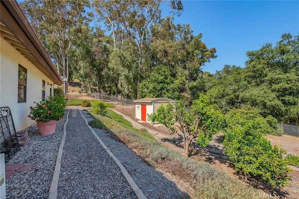 545 Hilbert Drive Fallbrook, CA 92028 - Photo 22 of 29