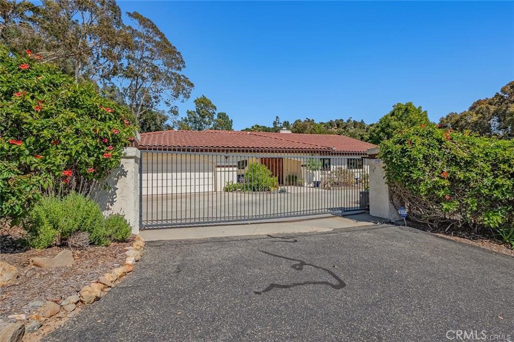 545 Hilbert Drive Fallbrook, CA 92028 - Photo 3 of 29