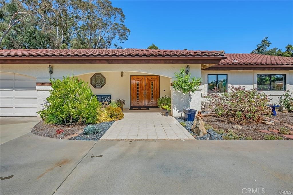 545 Hilbert Drive Fallbrook, CA 92028 - Photo 4 of 29