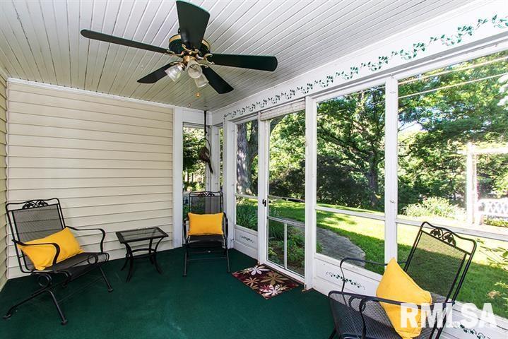 2244 Fairhaven Road Davenport, IA 52803 - Photo 19 of 24 Gallery Image 19