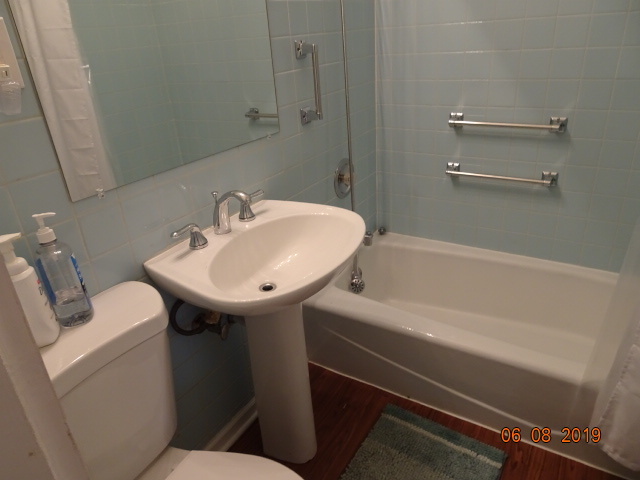 1805 Gilbert Avenue Downers Grove, IL 60515 - Photo 10 of 15 a bathroom with a sink and a toilet