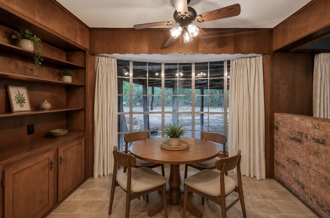 1251 Pruitt Road The Woodlands, TX 77380 - Photo 17 of 36 Breakfast room digitally furnished