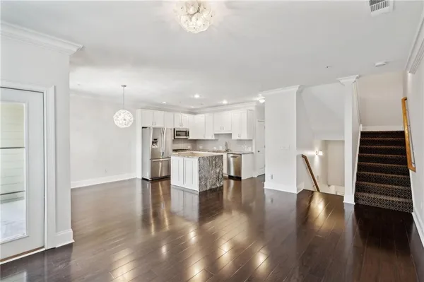 $2,750 | 2707 Wander Lane, Alpharetta, GA 30022