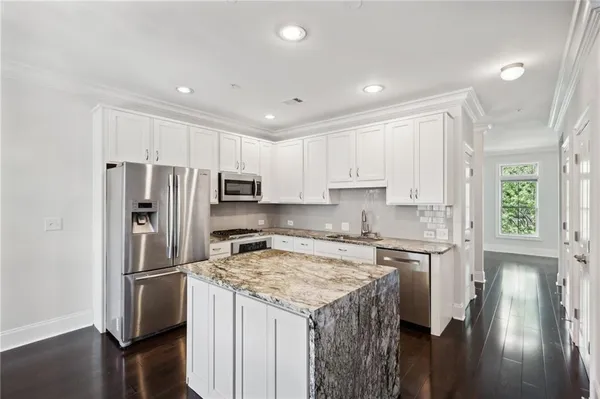 $2,750 | 2707 Wander Lane, Alpharetta, GA 30022