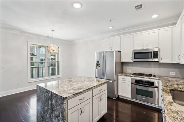 $2,750 | 2707 Wander Lane, Alpharetta, GA 30022