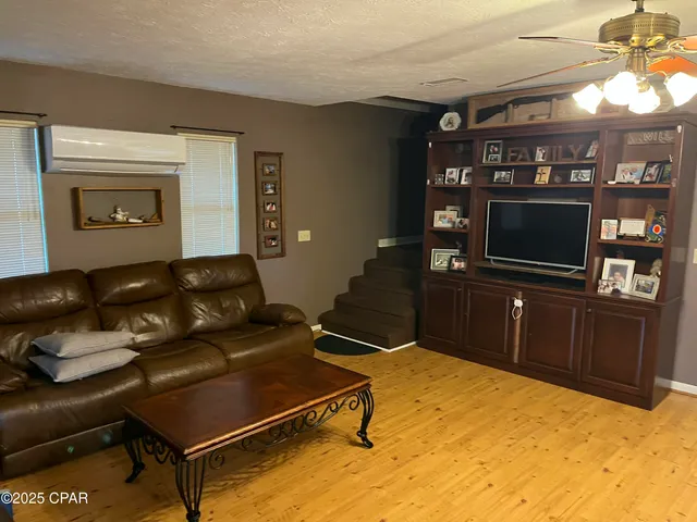 $314,900 | 4526 Leisure Lakes Drive, Chipley, FL 32428