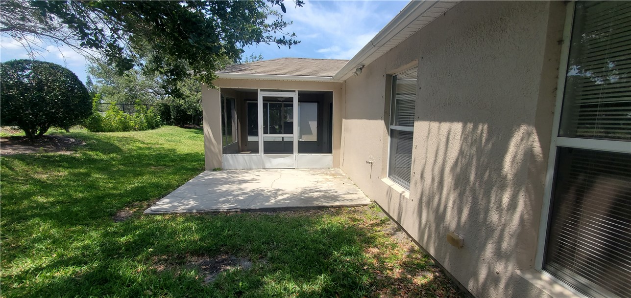 1127 West 13th Square Vero Beach, FL 32960 - Photo 19 of 21