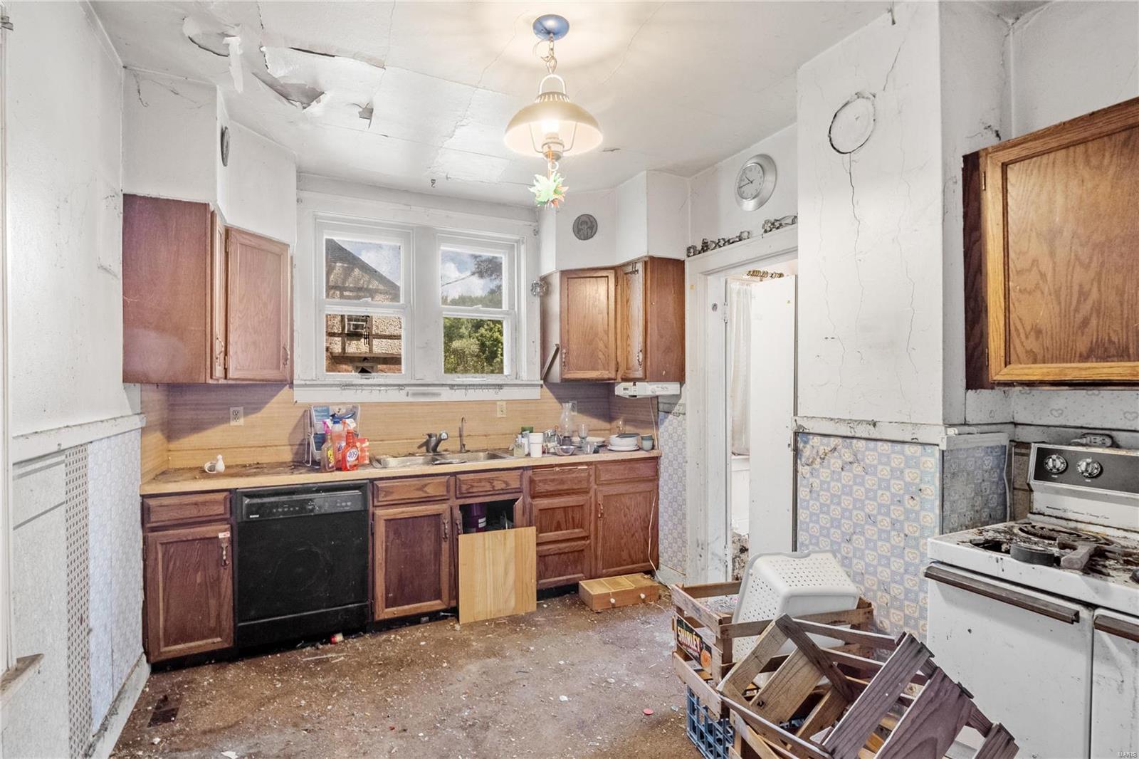 129 Orchard Drive Belleville, IL 62221 - Photo 6 of 32