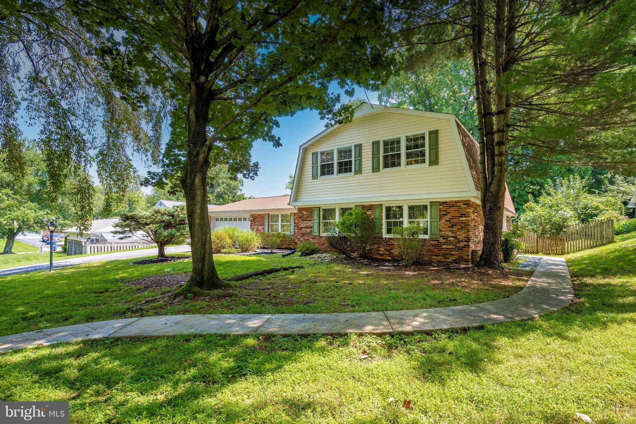 13709 Beauwick Court Silver Spring, MD 20906 - Photo 4 of 54 Gallery Image 4