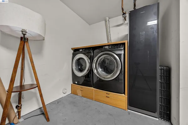 $699,000 | 6466 Hollis Street, Unit 182, Emeryville, CA 94608