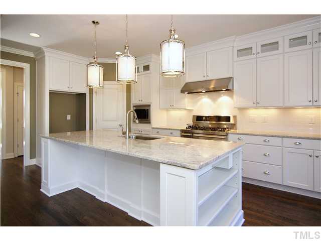 2722 Bembridge Drive Raleigh, NC 27613 - Photo 9 of 25 Gallery Image 9