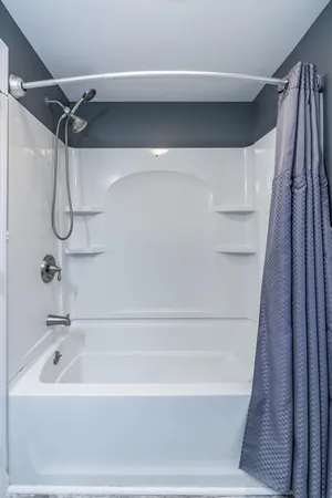 $575,000 | 1 Seekins Drive, Bath, ME 04530
