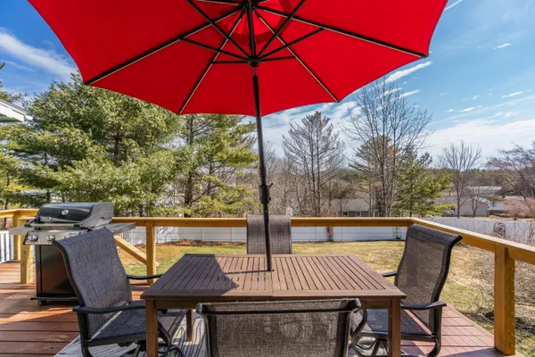 $575,000 | 1 Seekins Drive, Bath, ME 04530