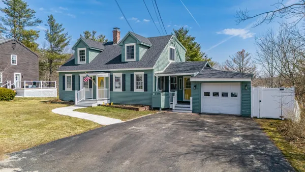 $575,000 | 1 Seekins Drive, Bath, ME 04530