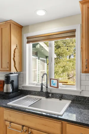 $575,000 | 1 Seekins Drive, Bath, ME 04530