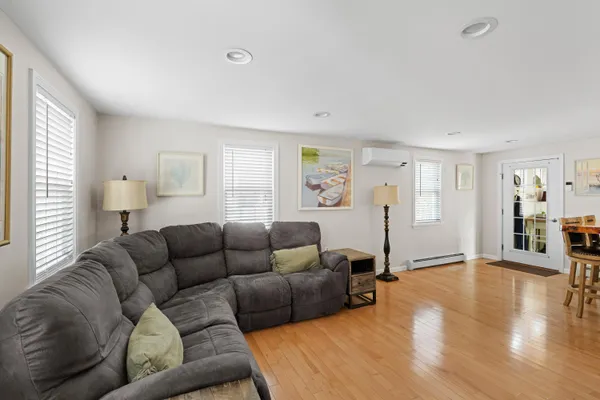 $575,000 | 1 Seekins Drive, Bath, ME 04530