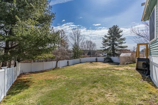 $575,000 | 1 Seekins Drive, Bath, ME 04530