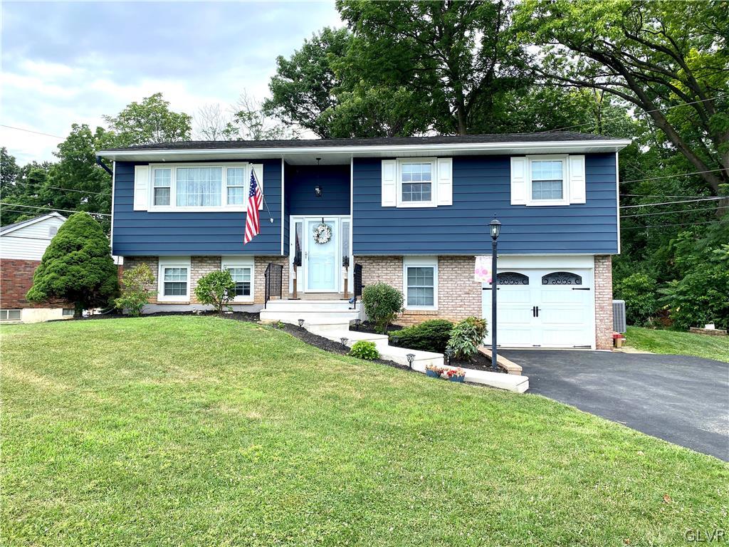 1721 Hampton Road Bethlehem, PA 18020 - Photo 1 of 19 Recently painted exterior