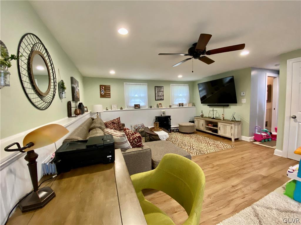 1721 Hampton Road Bethlehem, PA 18020 - Photo 15 of 19 Gallery Image 15