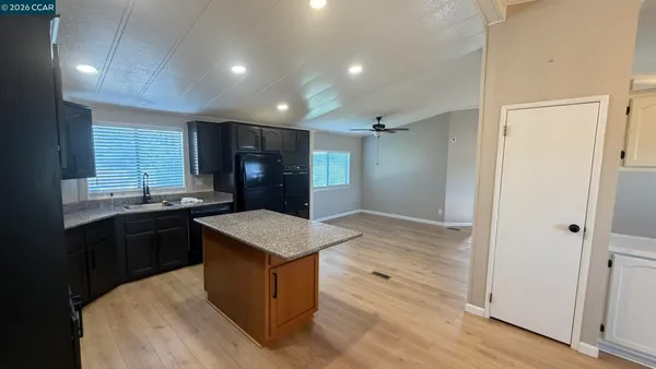 $5,500 | 7770 Lone Tree Way, Brentwood, CA 94513
