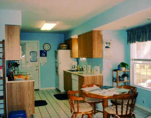 3099 Mercer Road New Castle, PA 16105 - Photo 3 of 7 Gallery Image 3