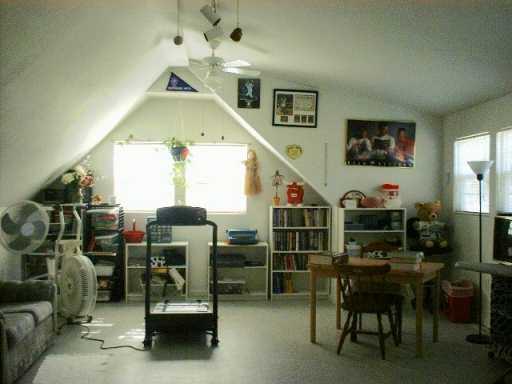 3099 Mercer Road New Castle, PA 16105 - Photo 6 of 7 Gallery Image 6