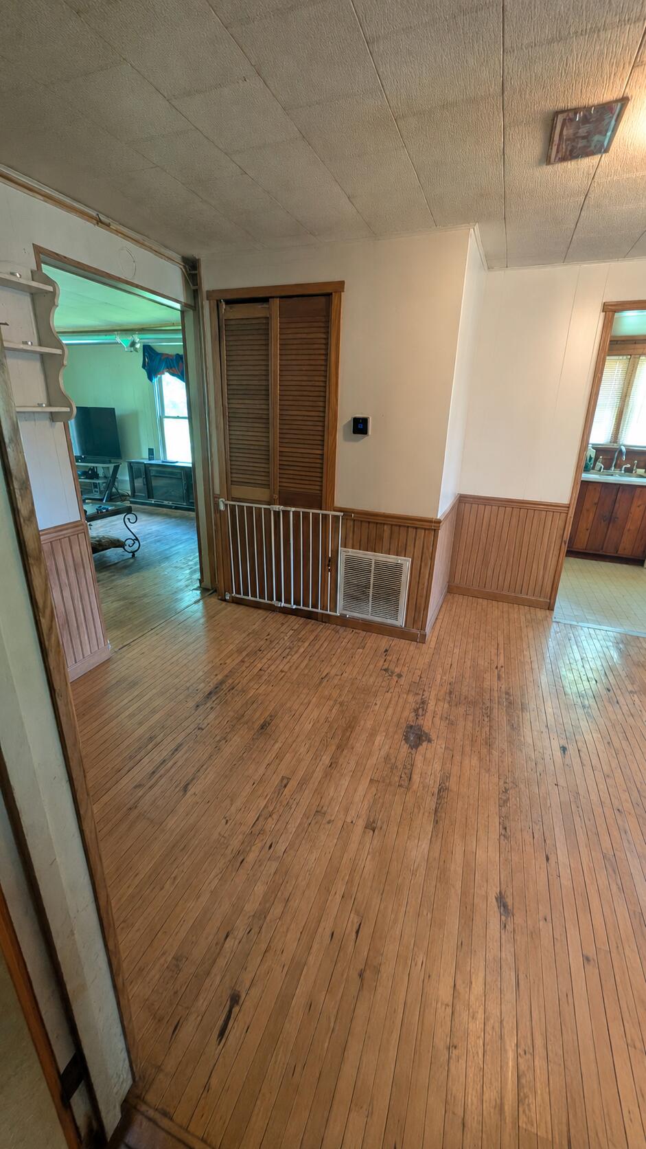 405 Maple Avenue Wheeler, IN 46393 - Photo 7 of 15 941x1672