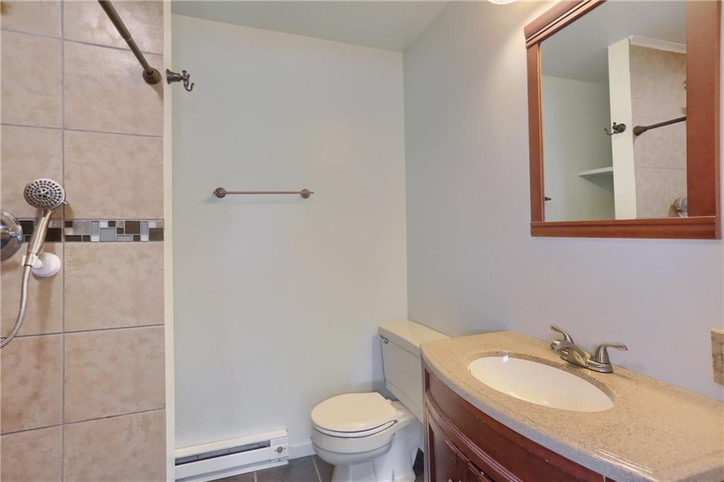 106 Colonial Way Aliquippa, PA 15001 - Photo 31 of 50