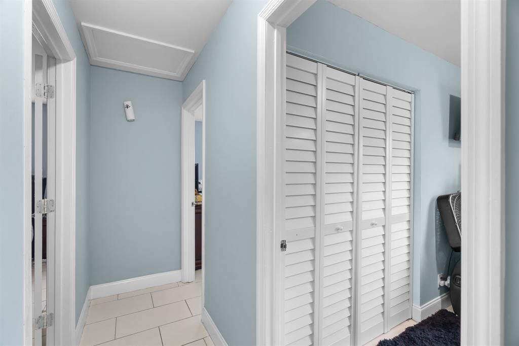 1475 7th Street West Palm Beach, FL 33401 - Photo 20 of 32