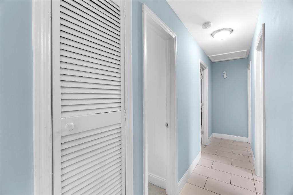 1475 7th Street West Palm Beach, FL 33401 - Photo 21 of 32