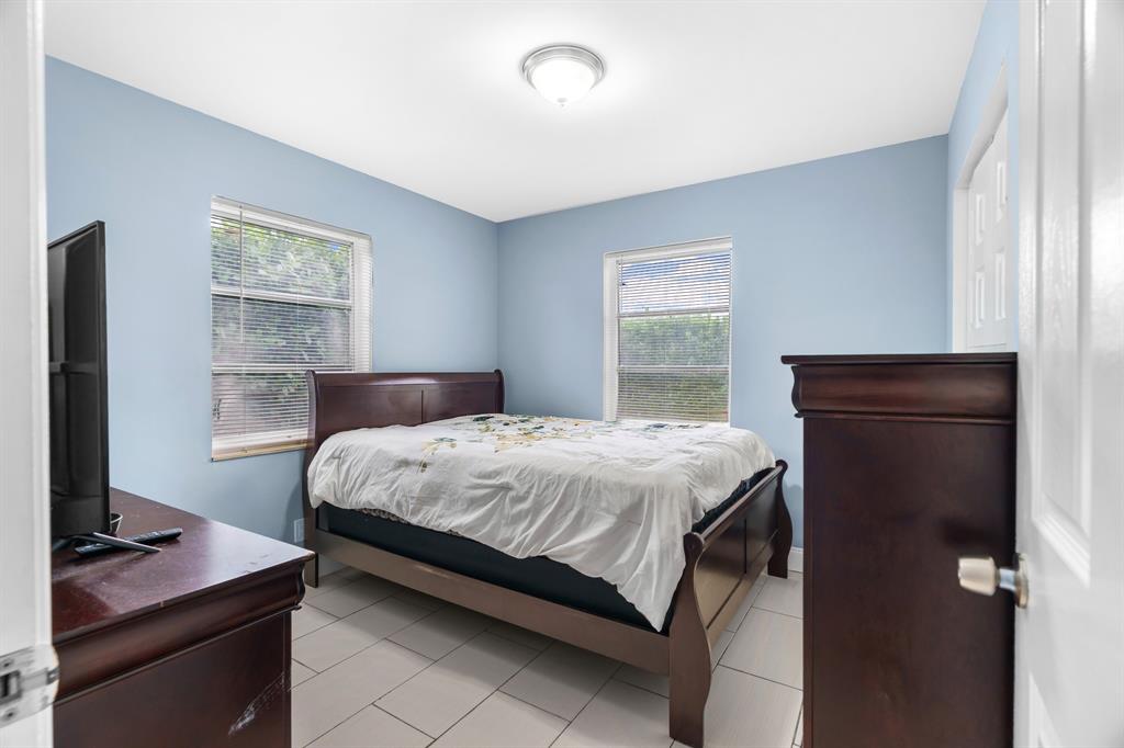 1475 7th Street West Palm Beach, FL 33401 - Photo 32 of 32