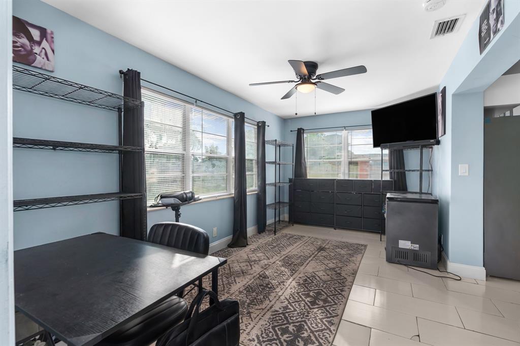 1475 7th Street West Palm Beach, FL 33401 - Photo 10 of 32