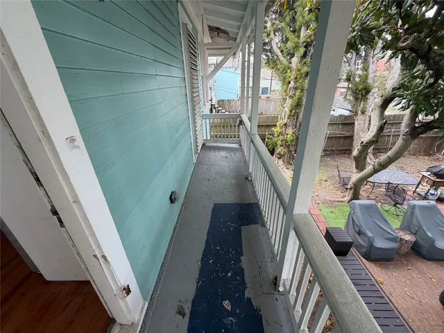 a view of an entryway